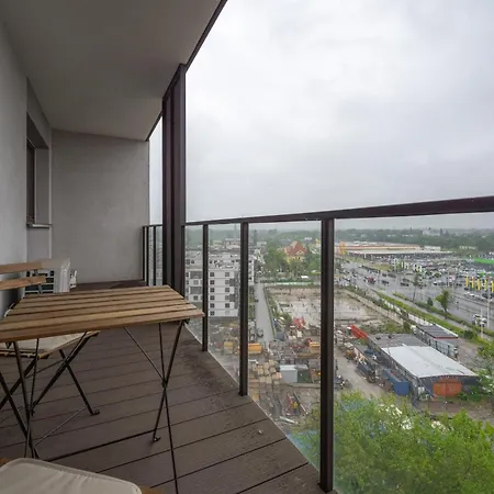 Comfortable Krakowska With Free Parking By Renters Apartment Wroclaw