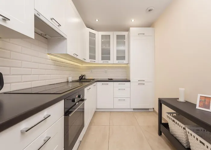 Comfortable Krakowska With Free Parking By Renters * Wroclaw