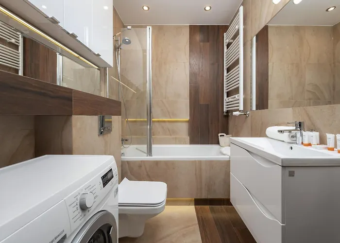 Comfortable Krakowska With Free Parking By Renters Apartment Wroclaw